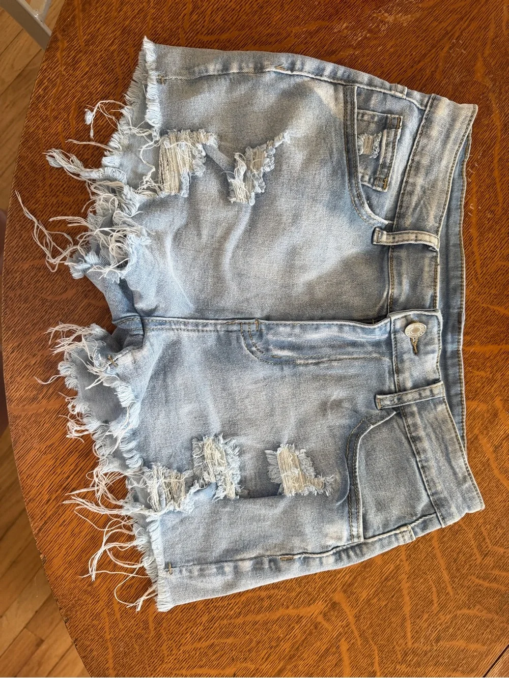 SHEIN Light Blue Distressed Frayed Hem Denim Shorts